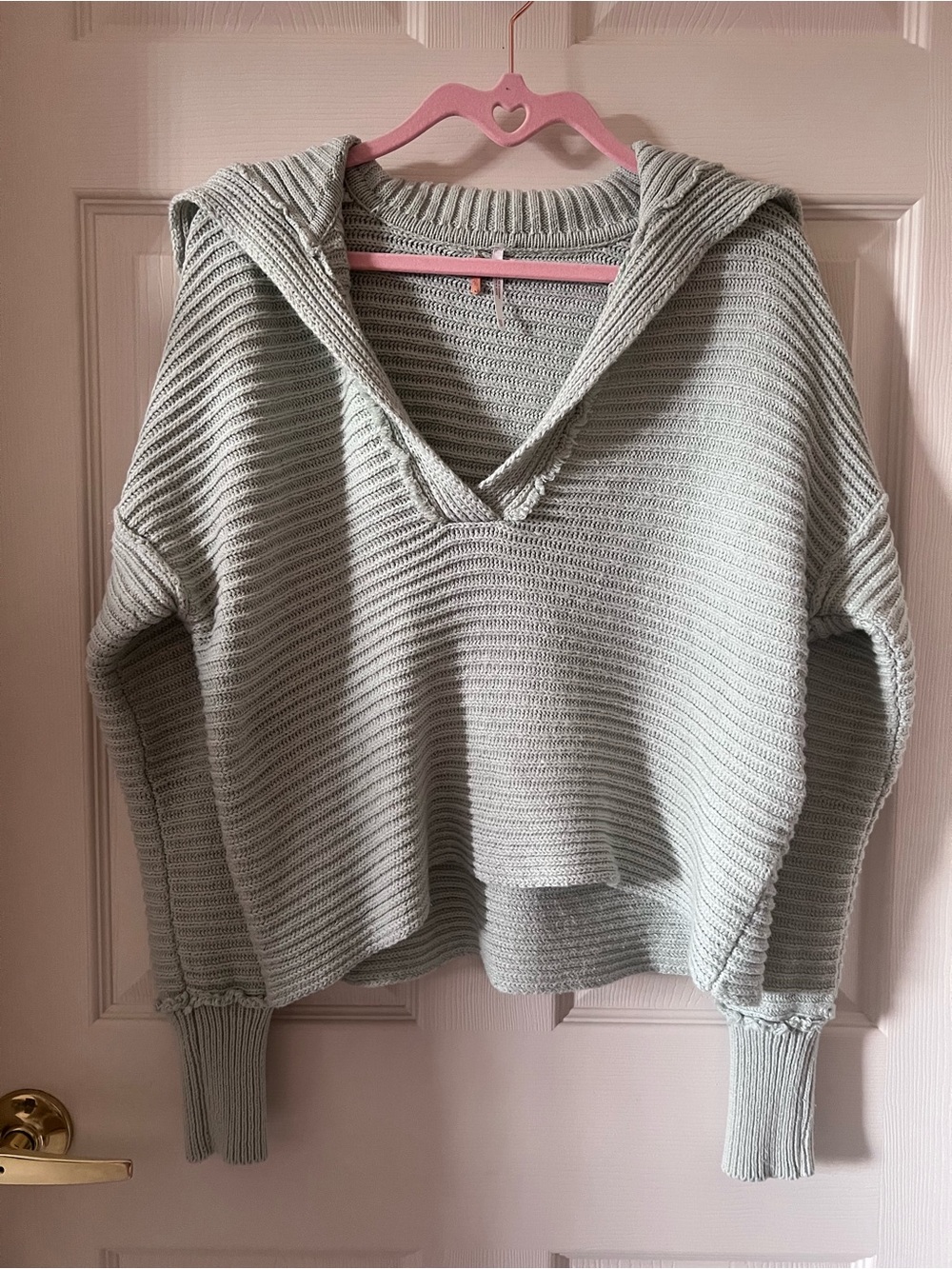 Free People Mint Sage Ribbed V Neck Knit Sweater XS EUC